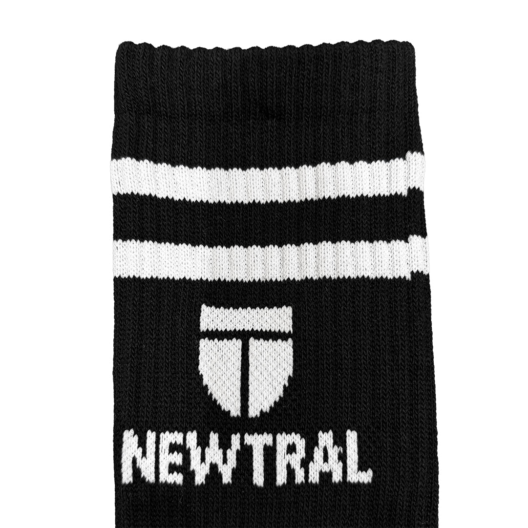 NEWTRAL V Logo Line Crew Socks